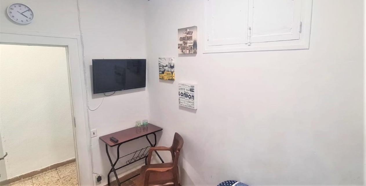 Habitacion En Centro De Ciudad Con Bano Compartido Пампона Екстериор снимка